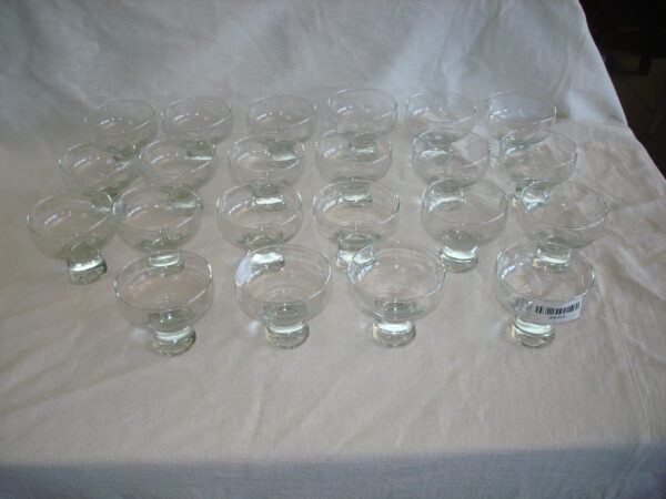 22 COPAS POMELERAS , COPAS DE POSTRE . COD: 68301