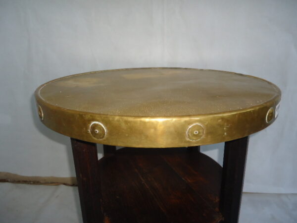 MESITA FUMADOR ANTIGUA MESA DE SALA EN ROBLE Y BRONCE. COD: 69312 - Image 7