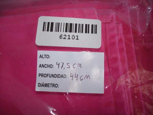 2 PAQUETES CON 12 SERVILLETAS CADA UNO COLOR FUCSIA A ESTRENAR. COD: 62101 - Image 7