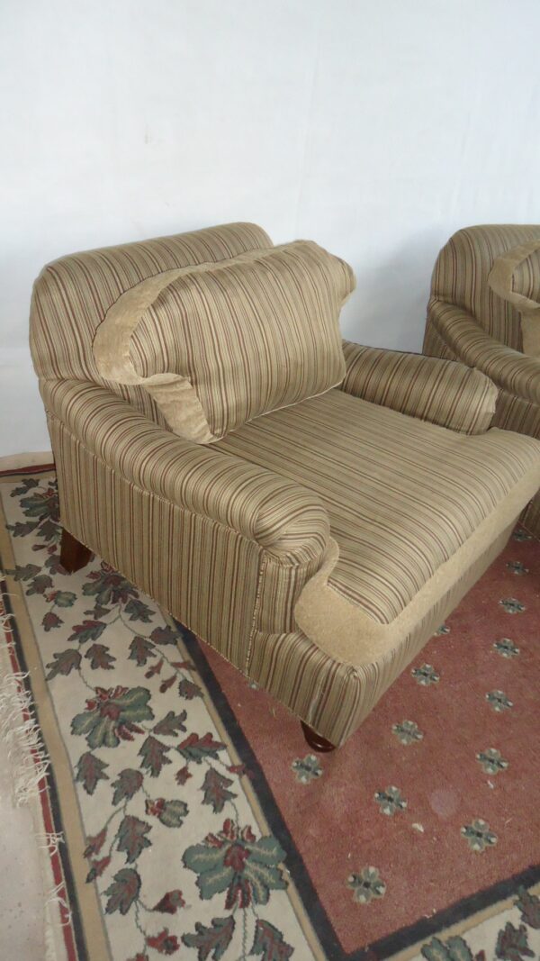 2 SILLONES DE LIVING ESTILO INGLES MADE IN USA SILLON. COD: 76105 - Image 6