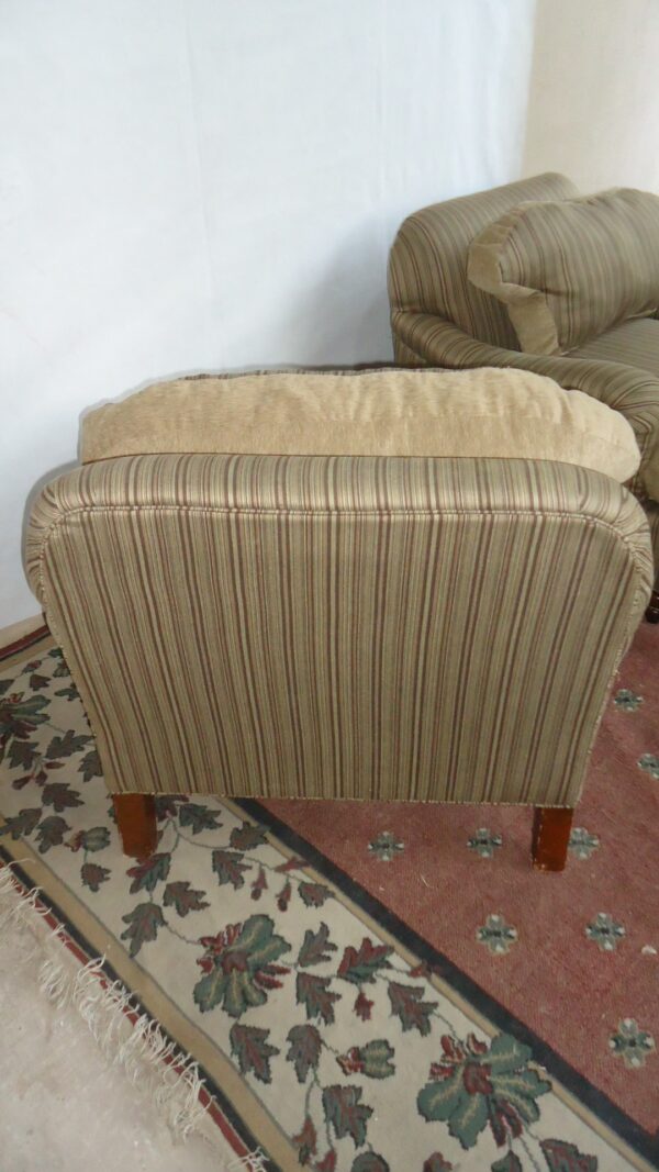 2 SILLONES DE LIVING ESTILO INGLES MADE IN USA SILLON. COD: 76105 - Image 8