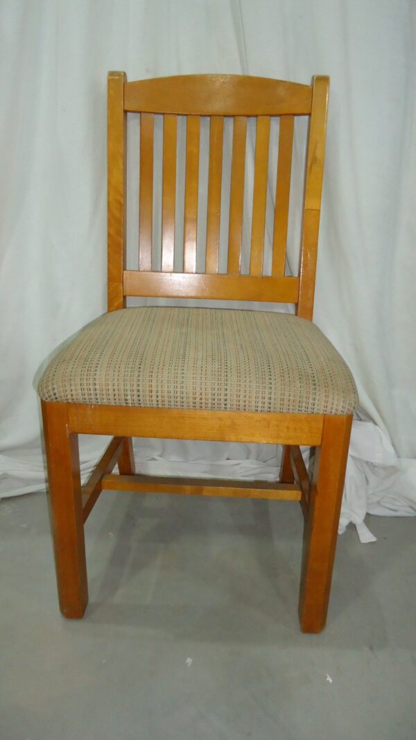SILLA MADE IN USA EN MADERA DE CEREZO IDEAL SALA O ESCRITORIO. COD: 77806 - Image 3