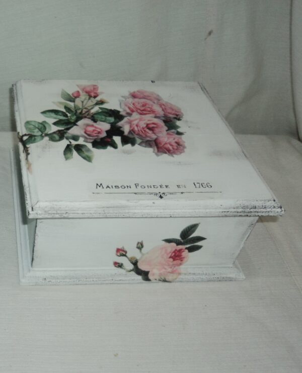 CAJA DE TE MADERA MACIZA PATINA SHABY CHIC ROMANTIC. COD: 73203A