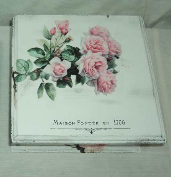 CAJA DE TE MADERA MACIZA PATINA SHABY CHIC ROMANTIC. COD: 73203A - Image 3