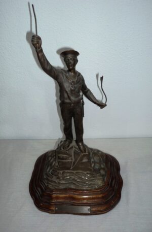 FIGURA ANTIGUA EN BRONCE, MARINERO . COD: 27519