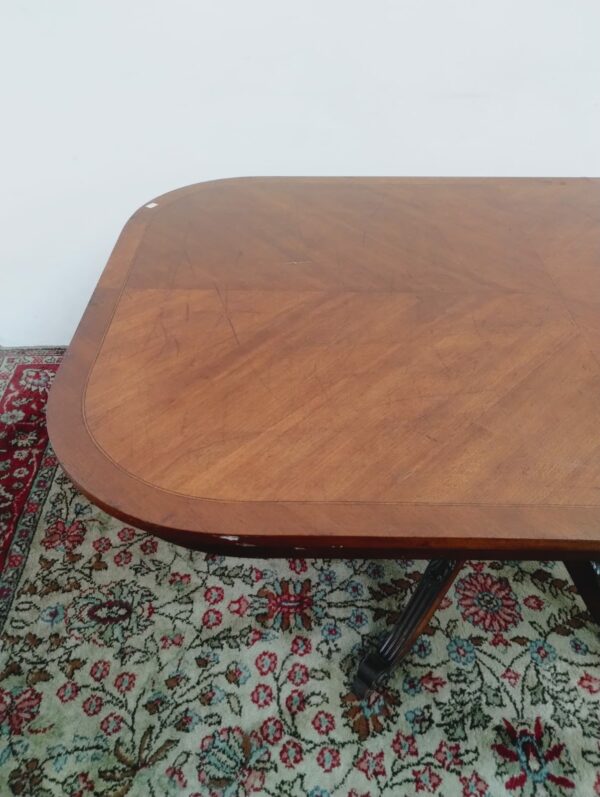 MESA DE COMEDOR ESTILO INGLES SHERATON PATA CENTRAL. COD: 84304 - Image 7