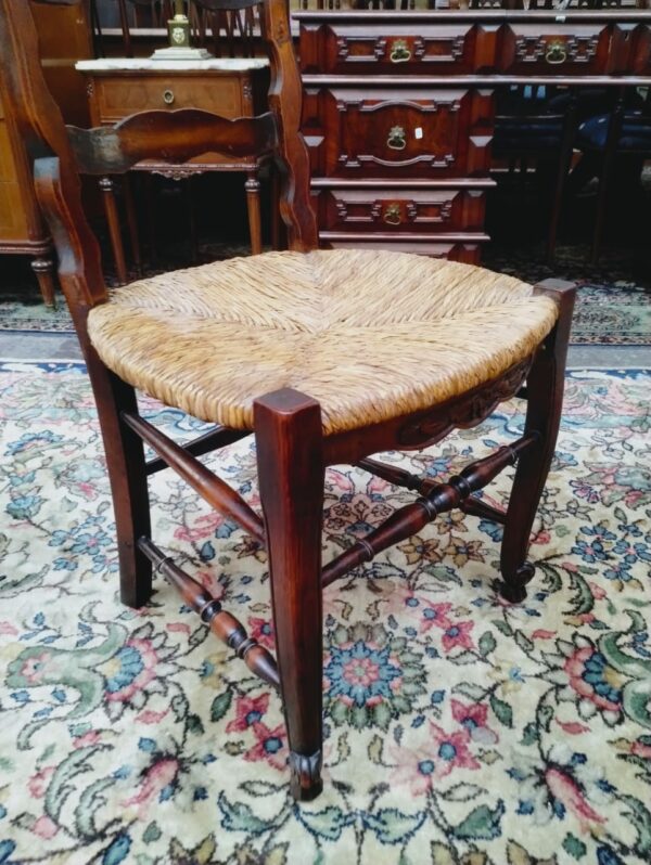 2 SILLAS ESTILO FRANCES PROVENZAL ASIENTO ENJUNCADO. COD: 86803 - Image 5