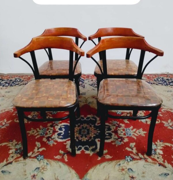 4 SILLAS BAR TIPO SILLONCITOS DISEÑO THONET. COD: 86908 - Image 2