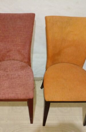 2 SILLAS TAPIZADAS ESTILO CLASICO IDEAL SALA COMEDOR DORMITORIO. COD: 81407