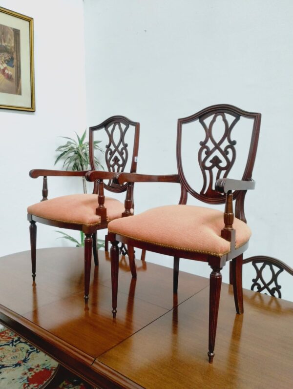 JUEGO DE COMEDOR ESTILO INGLES SHERATON CON SILLONES DE CABECERA. COD: 87220 - Image 16