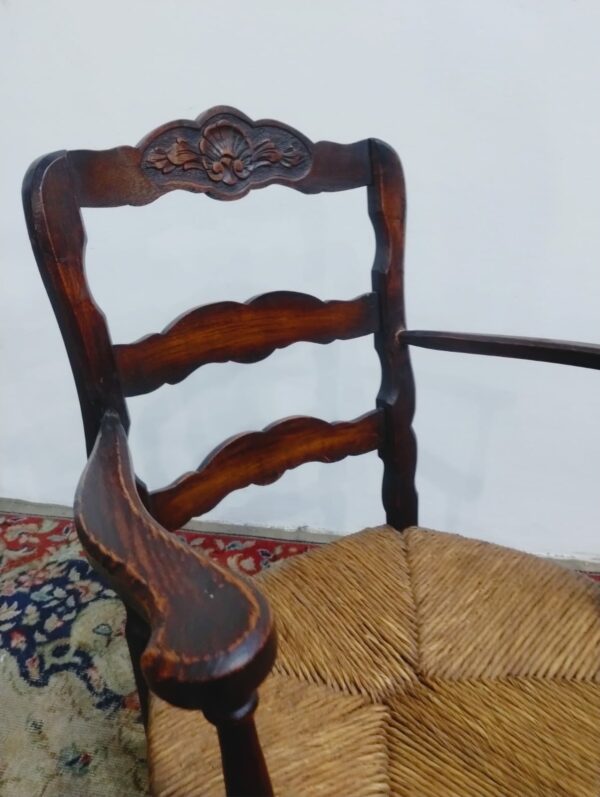 SILLON UN CUERPO ANTIGUO ESTILO FRANCES PROVENZAL ENJUNCADO. COD: 87222 - Image 4