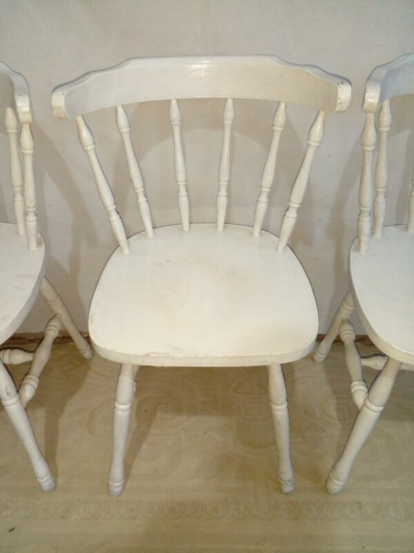 3 SILLAS WINDSOR PINTADAS DE BLANCO. COD: 87217 - Image 5