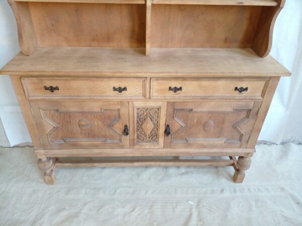 MUEBLE APARADOR CON ALZADA EN ROBLE SELLADO MAPLE and CO. LONDON. COD: 82004 - Image 3
