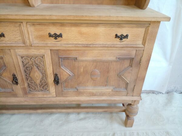 MUEBLE APARADOR CON ALZADA EN ROBLE SELLADO MAPLE and CO. LONDON. COD: 82004 - Image 5