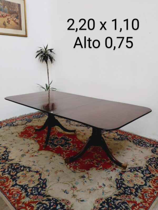 MESA DE COMEDOR ESTILO INGLES SHERATON DOBLE PATA Y TABLA DE ALARGUE. COD: 87404