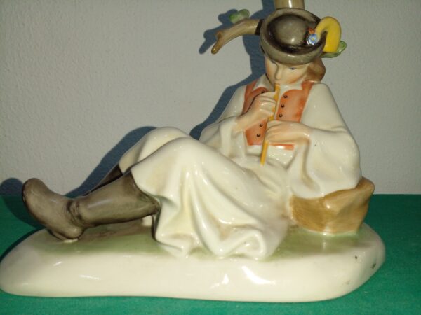 FIGURA DE PORCELANA ANTIGUA COLECCION JOVEN CON FLAUTA. COD: 89501 - Image 3