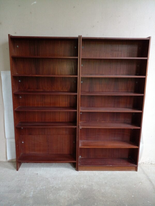 2 MODULOS BIBLIOTECA CON ESTANTES REGULABLES. COD: 90109
