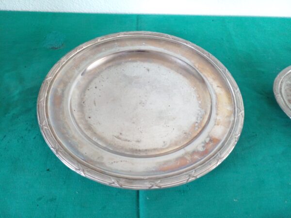 2 FUENTES ANTIGUAS EN METAL PLATEADO. COD: 89803 - Image 3