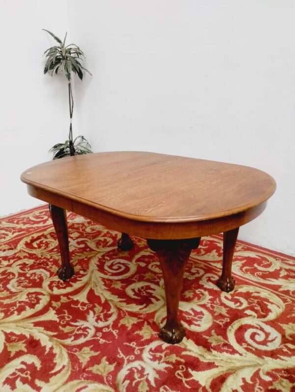 MESA DE COMEDOR ANTIGUA ESTILO INGLES CHIIPENDALE EN ROBLE. COD: 91011