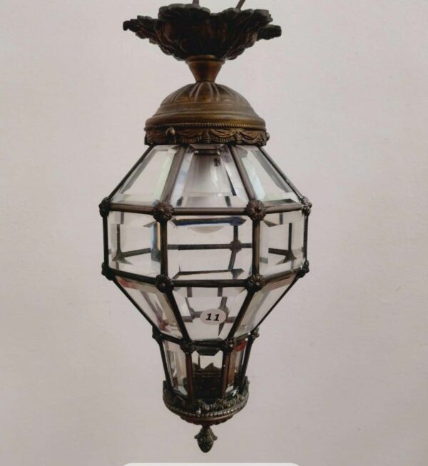 FAROLO VERSALLES ANTIGUO VIDRIOS BISELADOS Y FACETADO. COD: 91207