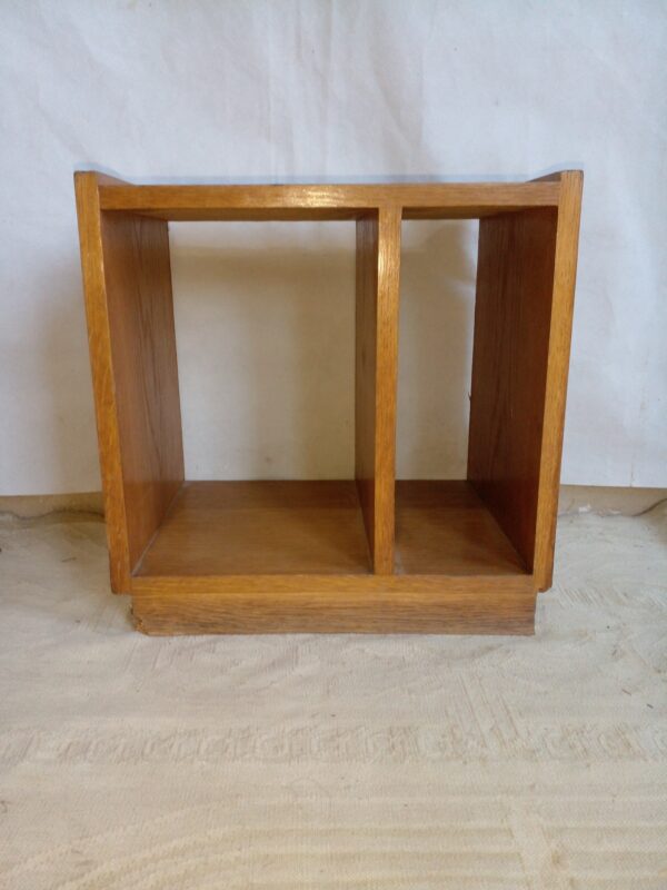 CAJONERA DE PLACARD Y MESA CON DIVISIONES OFERTA POR EL LOTE DE MUEBLES. C 72602 /05 - Image 3