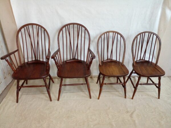 2 SILLAS Y 2 SILLONES DE CABECERA ESTILO WINDSOR COUNTRY. COD: 90801 / 91301