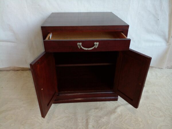 MUEBLE INGLES 2 PUERTAS EN GUINDO, DREXEL HERITAGE. COD: 57214 - Image 7