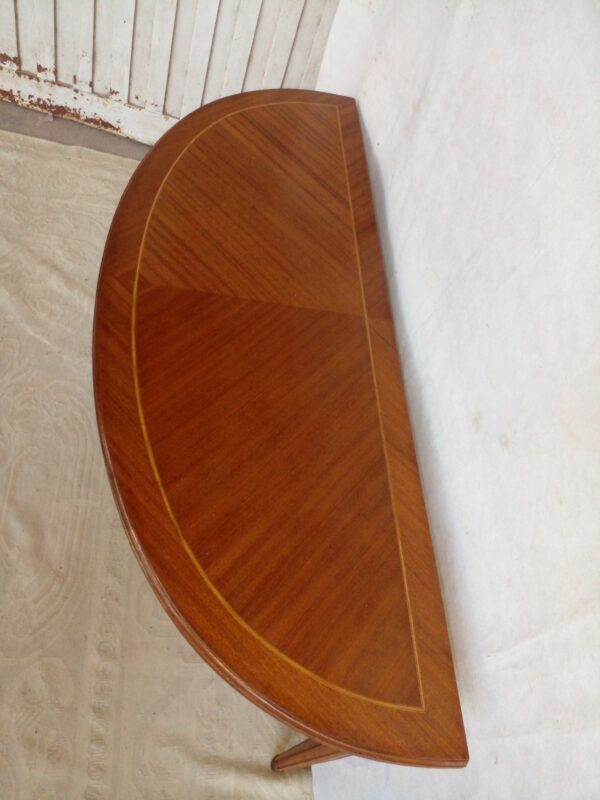 MESA LIBRO DE COMEDOR ESTILO INGLES EN CAOBA CON BRONCERIA. COD: 44216 - Image 6