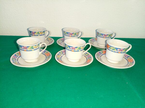 JUEGO EN SET DE 6 TAZAS PARA CAFE PORCELANA CHINA. COD: 34326