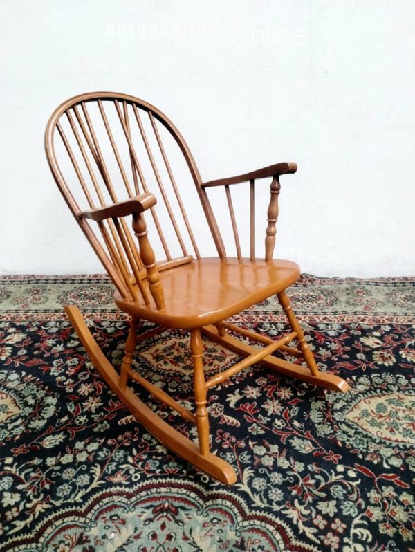MECEDORA WINDSOR EN GUATAMBU LUSTRADO IMPECABLE. COD: 92302 - Image 2