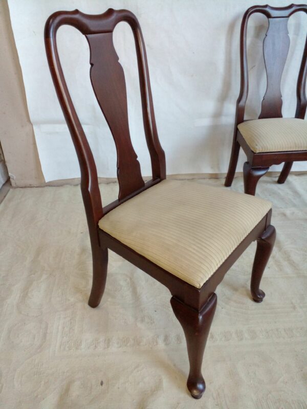 SILLA ESTILO INGLES REINA ANA, MADE IN USA DREXEL HERITAGE. COD: 76919 - Image 8