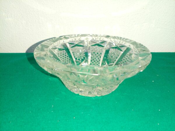 CENTRO DE MESA CRISTAL TALLADO ANTIGUO DESPOJADOR. COD: 93121 - Image 2