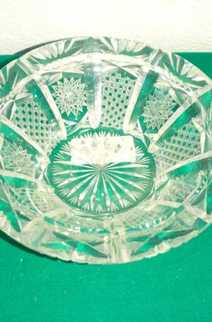 CENTRO DE MESA CRISTAL TALLADO ANTIGUO DESPOJADOR. COD: 93121