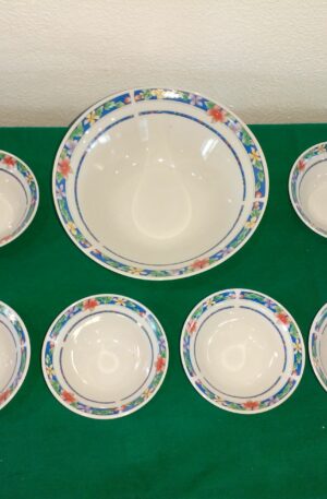 JUEGO DE FUENTE Y 6 BOWLS COMPOTERAS PORCELANA CHINA. COD: 93115