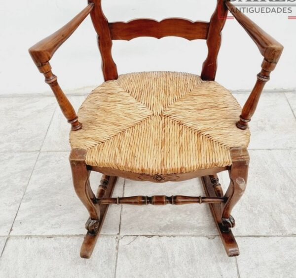 MECEDORA ANTIGUA ESTILO PROVENZAL SILLON HAMACA MECEDOR. COD: 92502 - Image 4