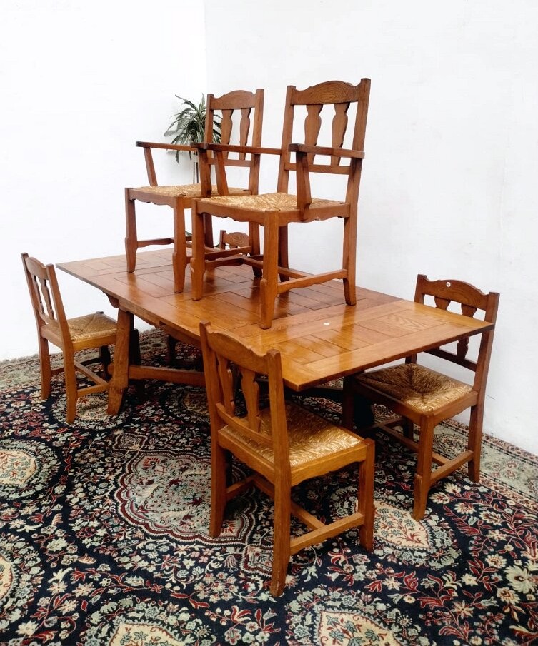 JUEGO DE COMEDOR EN ROBLE ESTILO VASCO PROVENZAL RUSTICO CAMPESTRE. COD: 93401