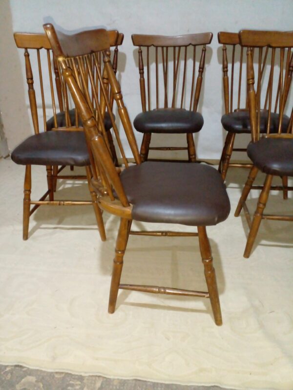 SILLA WINDSOR SILLAS COUNTRY TAPIZADAS EN ECOCUERO. COD: 95004 - Image 8