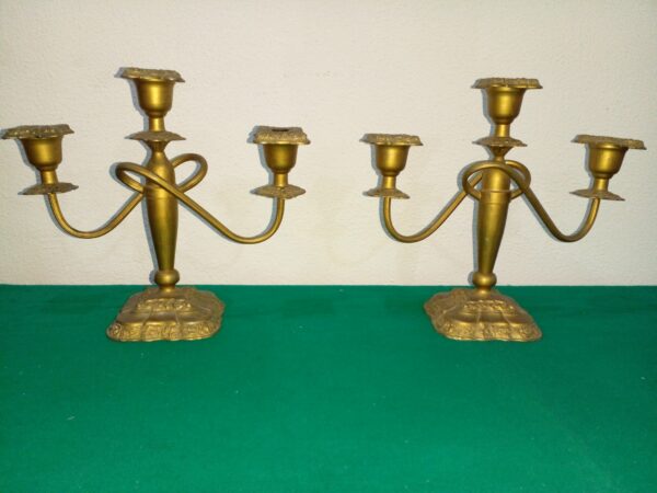 PAR DE CANDELABROS METAL PLATEADO SELLADOS REP. SHEFFIELD . COD: 95501 - Image 3