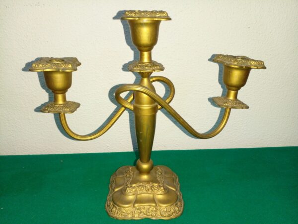PAR DE CANDELABROS METAL PLATEADO SELLADOS REP. SHEFFIELD . COD: 95501 - Image 4