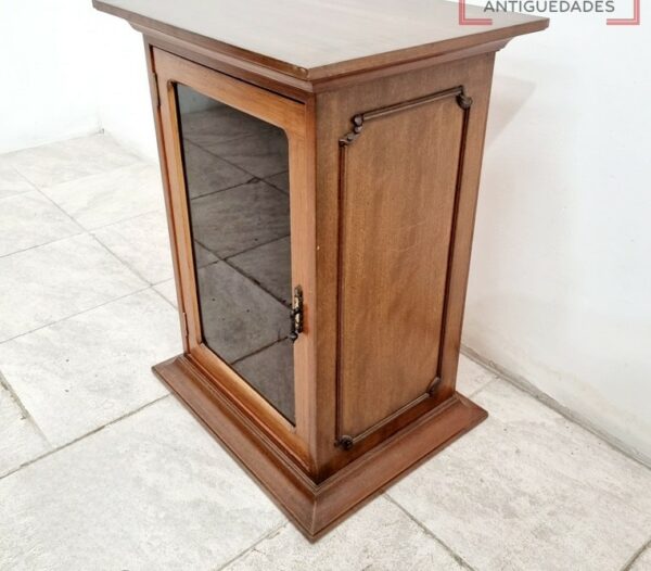 MUEBLE VITRINA ESTILO INGLES MODERNO EN CEREJEIRA IDEAL AUDIO O DECORACION. COD: 95702 - Image 4