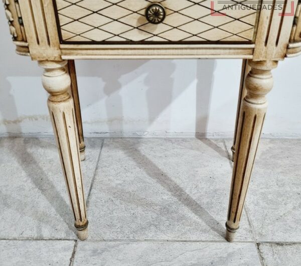 MESA DE LUZ ESTILO FRANCES LUIS XVI CON MARMOL ONIX ANTIGUAS. COD: 95401 - Image 7