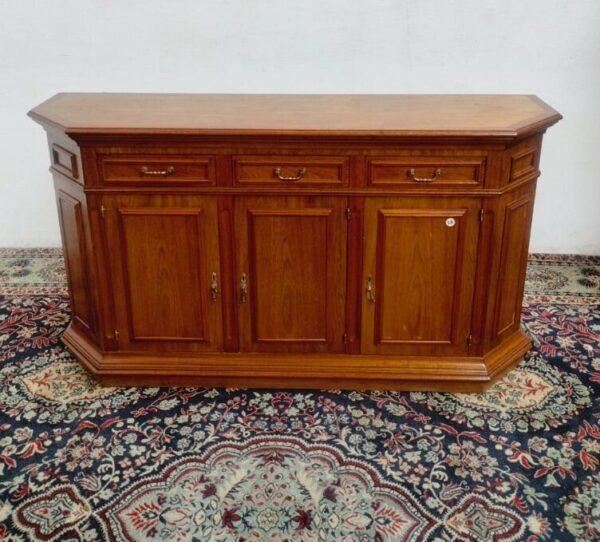 MUEBLE BAJO APARADOR VAJILLERO EN ROBLE CEREJEIRA. COD: 95901