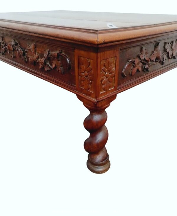 MESA RATONA ANTIGUA EN NOGAL ITALIANO ESTILO SALOMONICO TALLADA. COD: 96604 - Image 5