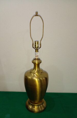 LAMPARA DE MESA MADE IN USA DE DIPLOMATICOS DE EMBAJADA. COD: 78703