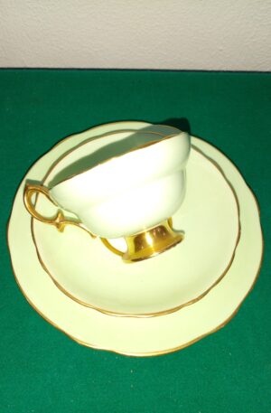 TRIO DE TAZA Y PLATOS PORCELANA INGLESA HAMMERSLEY & CO. COD: 97805