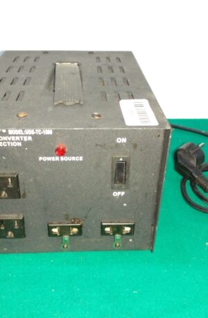 TRANSFORMADOR MULTISTAR 1500 W, 110 / 220 V Y VICEVERSA. COD: 98301 B