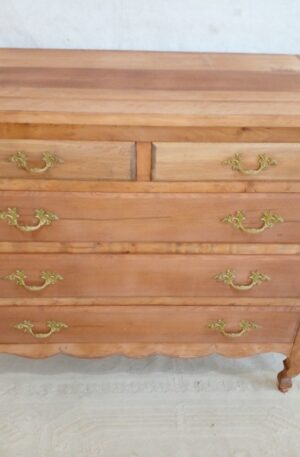 COMODA ANTIGUA MADERA LAVADA ESTILO FRANCES PROVENZAL. COD: 97607