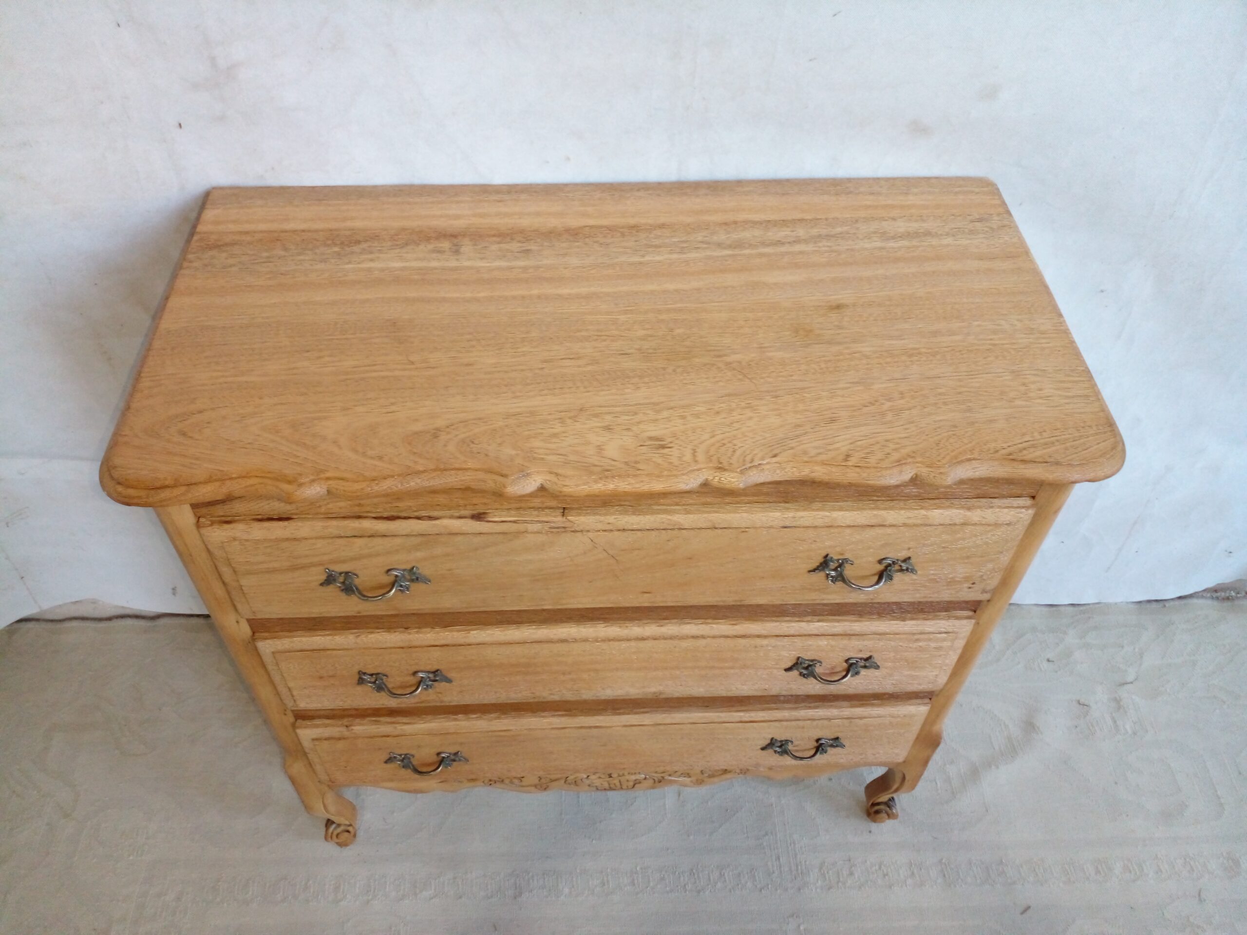 COMODA DE ROBLE LAVADO NATURAL ESTILO PROVENZAL. COD: 96401 - Image 3