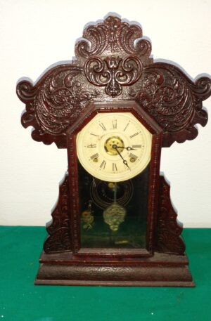 RELOJ ANTIGUO DE MESA MARCA ANSONIA CIRCA AÑO 1900. COD: 97804