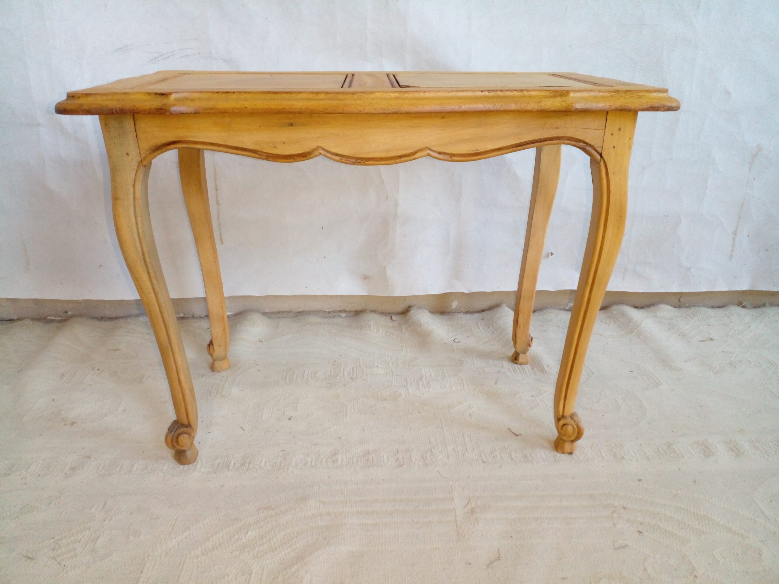 MESA DE SALA ANTIGUA ESTILO FRANCES PROVENZAL EN ROBLE LAVADO. COD: 100407 - Image 6